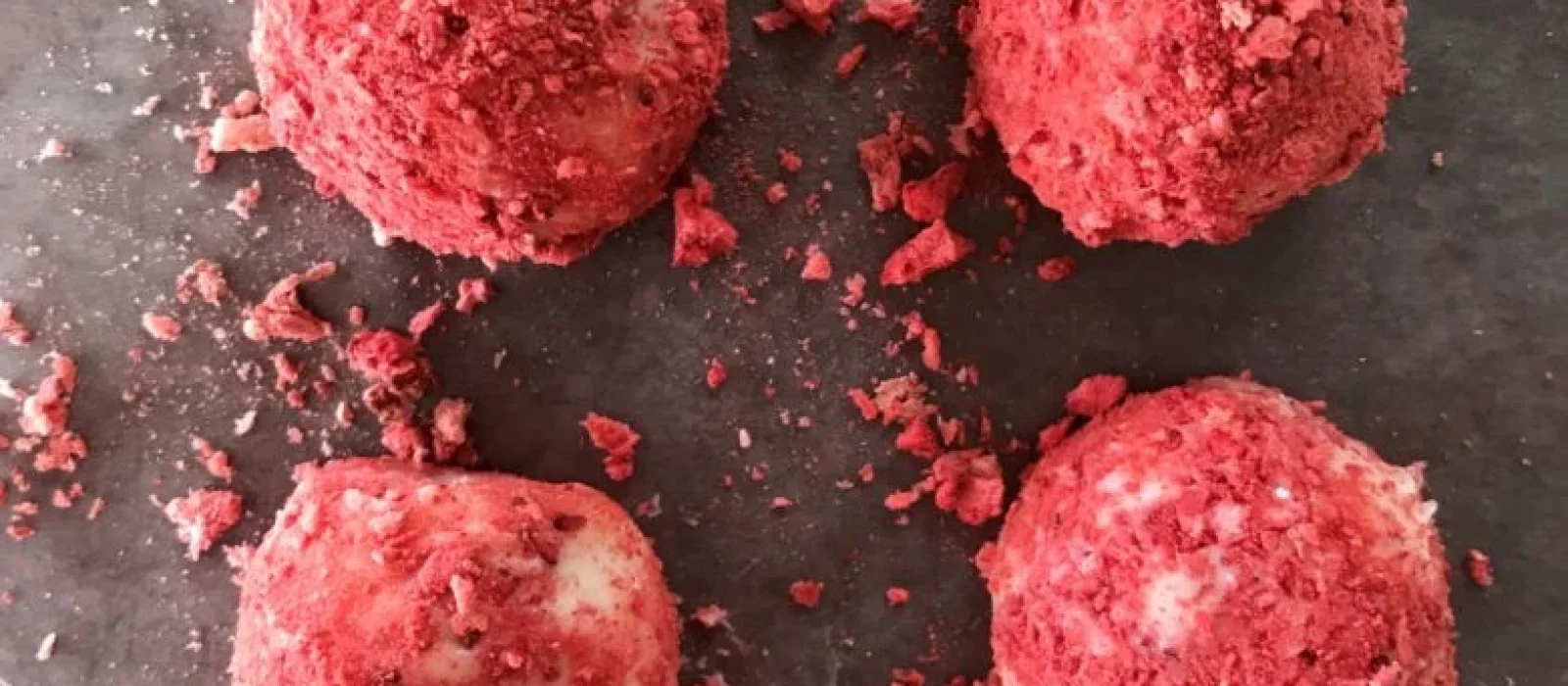3 Ingredient Strawberry Truffles