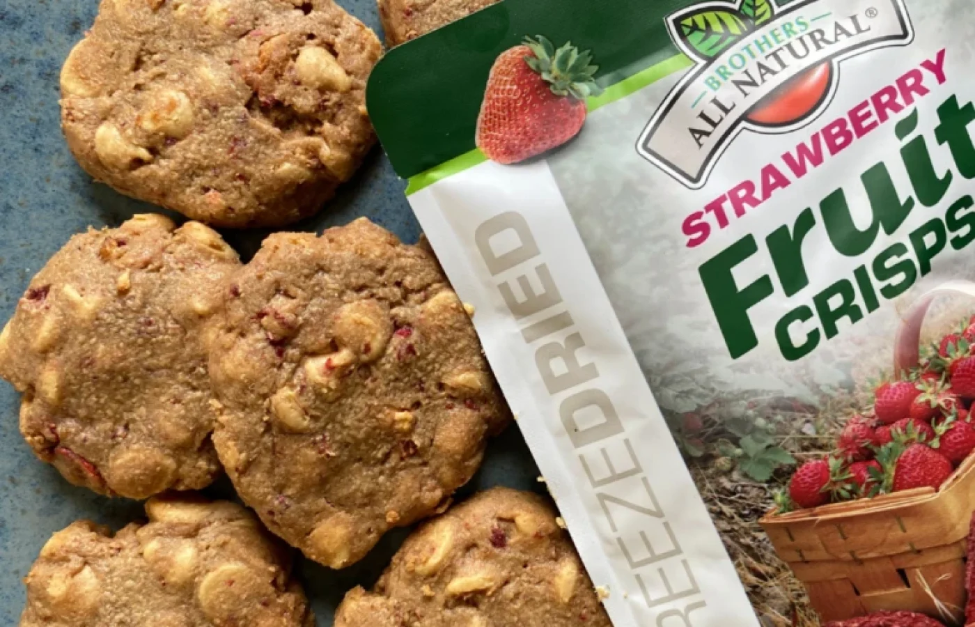 strawberrypbcookies-780x520-1